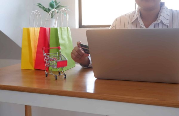 Parcourez l'éventail des saveurs : achetez votre chocolat en ligne avec facilité